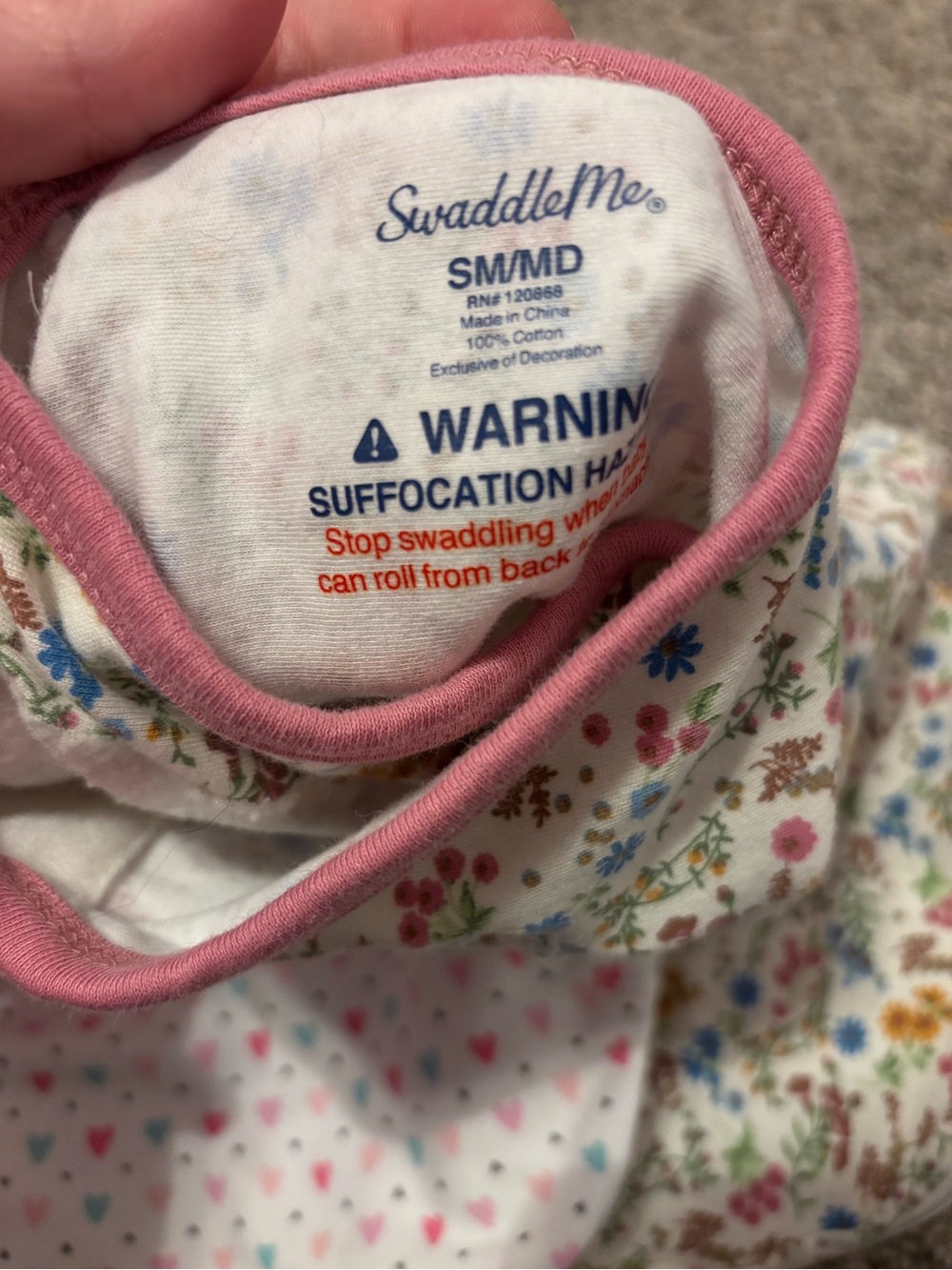SwaddleMe Baby Swaddle Pair – Hearts and Floral Prints - Picture 5 of 5